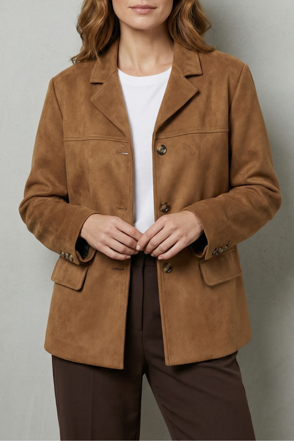 Giulietta | Women's Structured Shoulders Suede Blazer